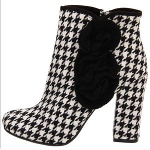 Rocket Dog Houndstooth Booties